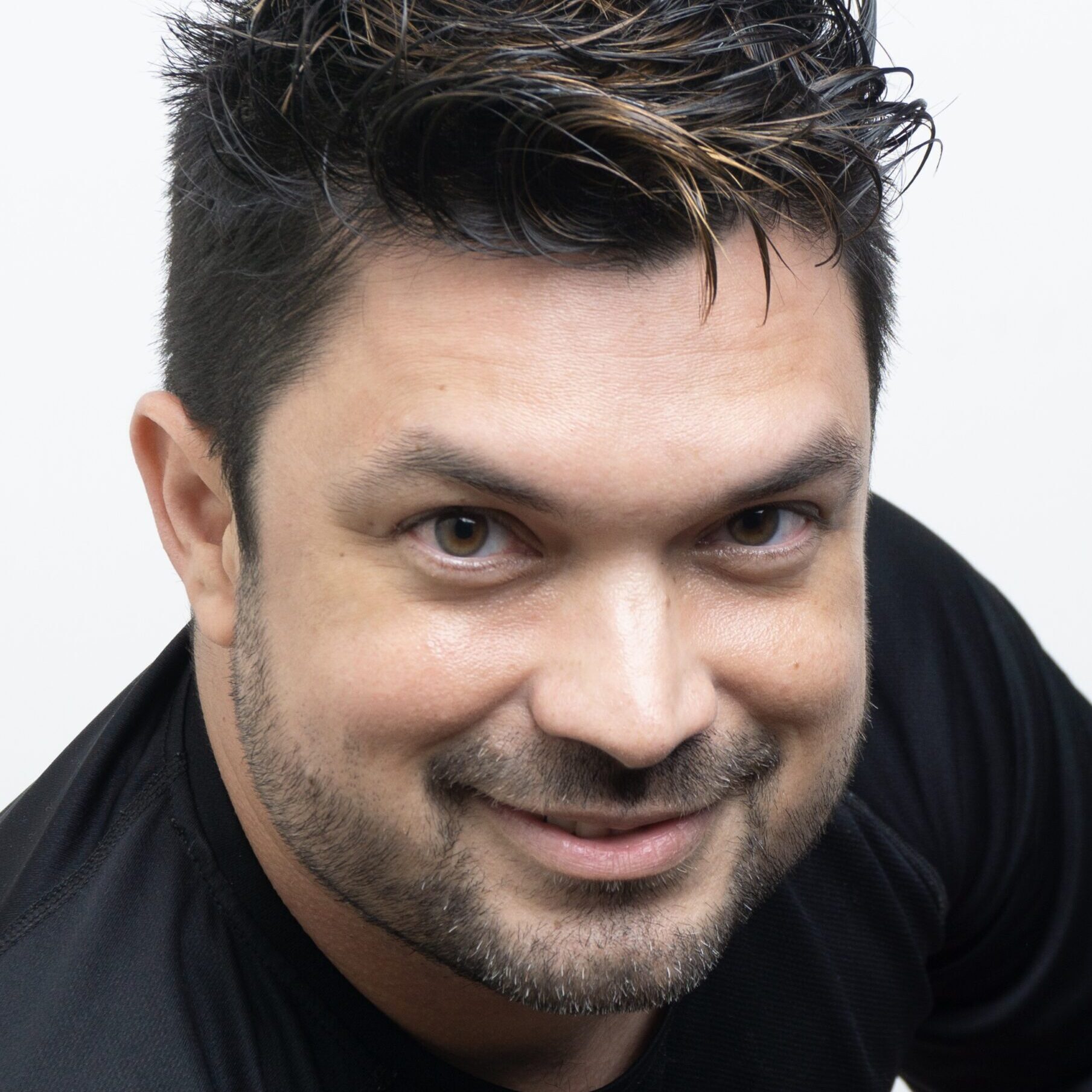 carlos-scaled-square-369d66af20453f0806e881b74402cdbf-